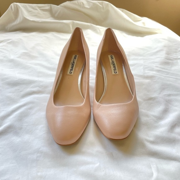 NEW Karl Lagerfeld Andrea Leather Block Heel Pump in Light Brown Size 7.5 - Picture 3 of 9